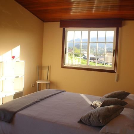 Casa Turistica En Cesantes Villa Редондела Екстериор снимка